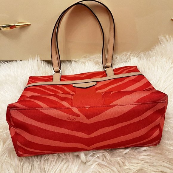 Coach Vintage Y2k Zebra Animal Print Hot Coral Tote Hand Bag - Picture 6 of 13